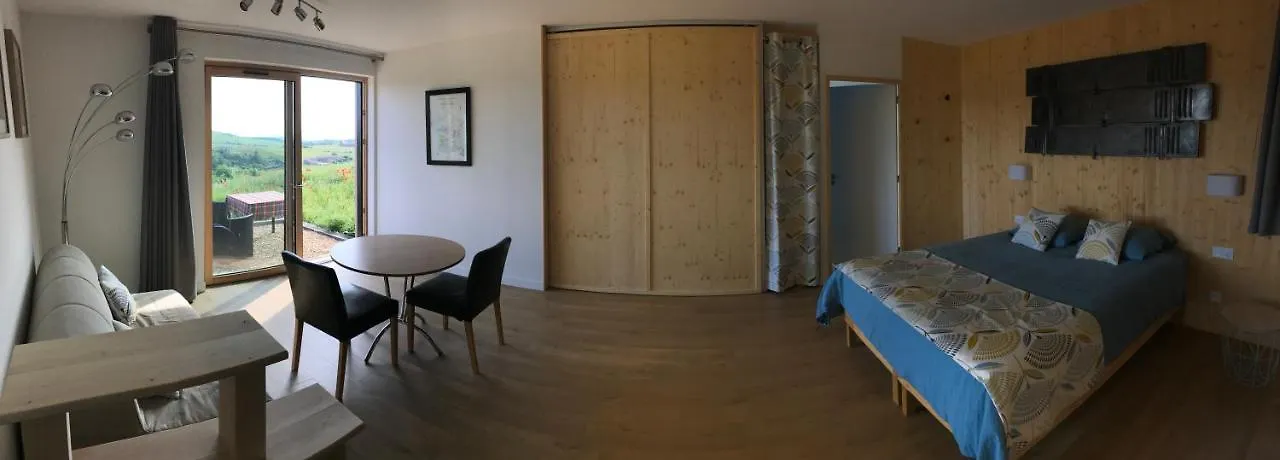 L'Esprit Des Vignes Bed & Breakfast Saint-Verand  France