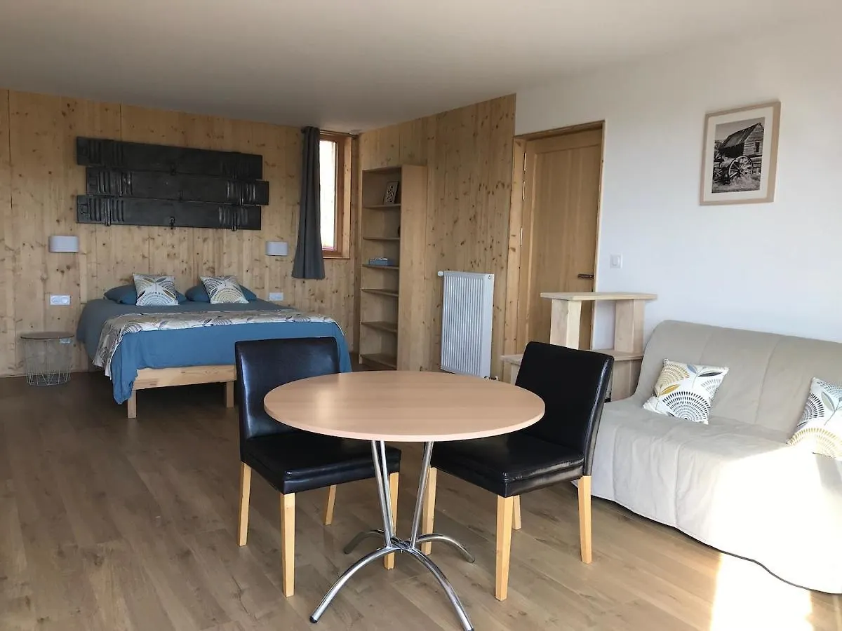 L'Esprit Des Vignes Bed & Breakfast Saint-Verand  France