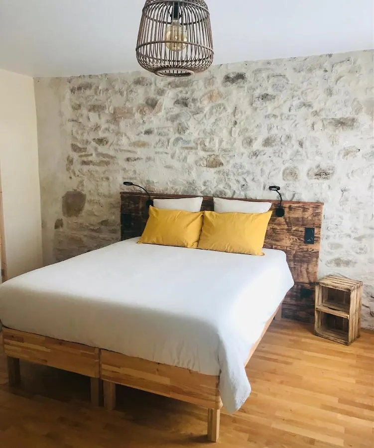 L'Esprit Des Vignes Bed & Breakfast Saint-Verand  0*, Saint-Verand (Saone-et-Loire)